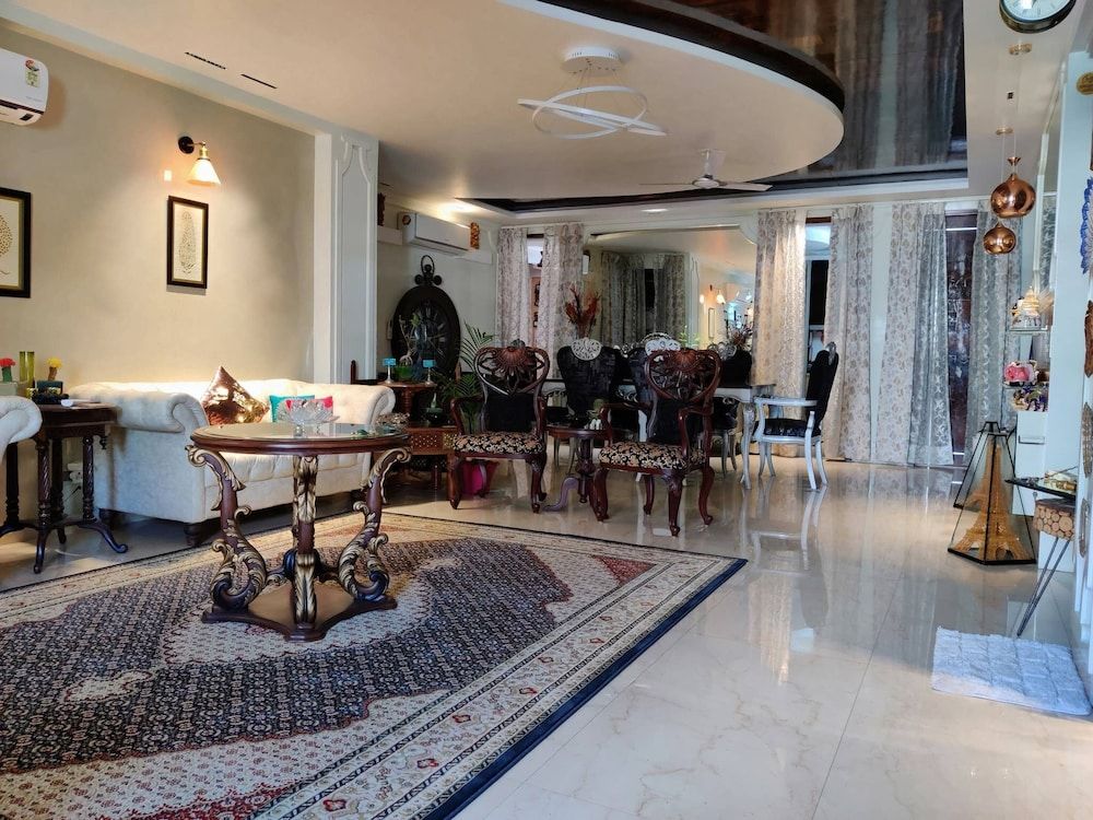 Room in Condo - 'mount View Double-bed' By Aparna Bienvenue ! Room, 1 Bedroom, Smoking, Balcony 23