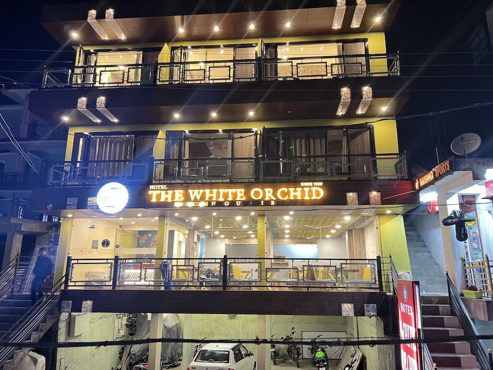 Hotel White Orchid 5