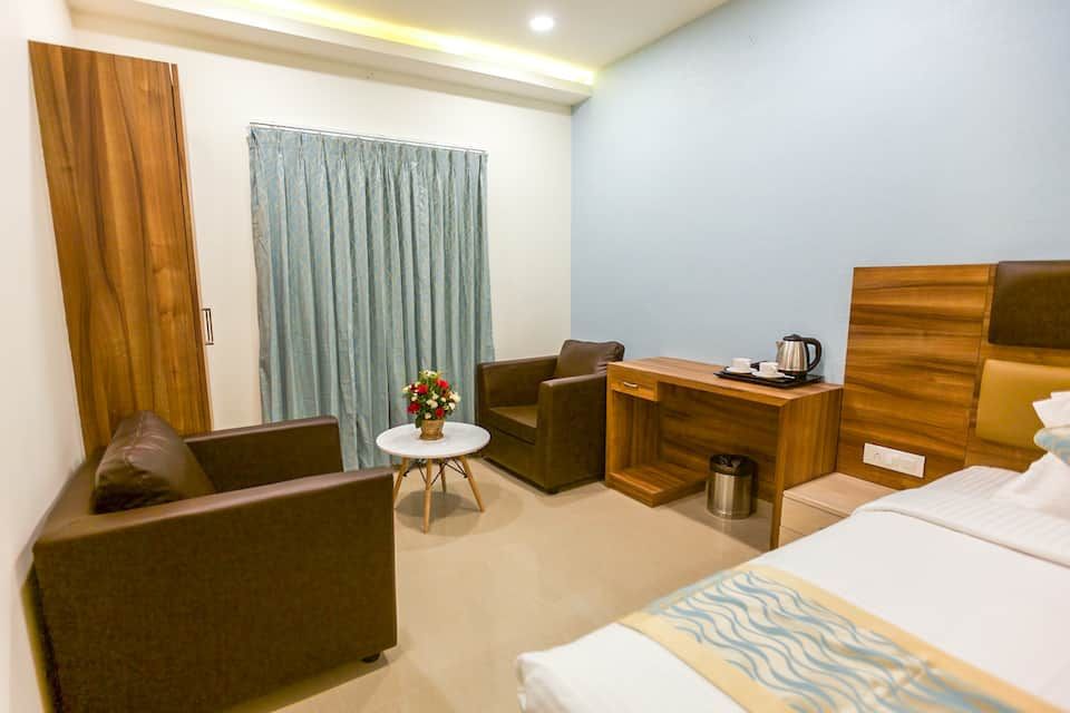 Grande Inn Executive Double Room 13