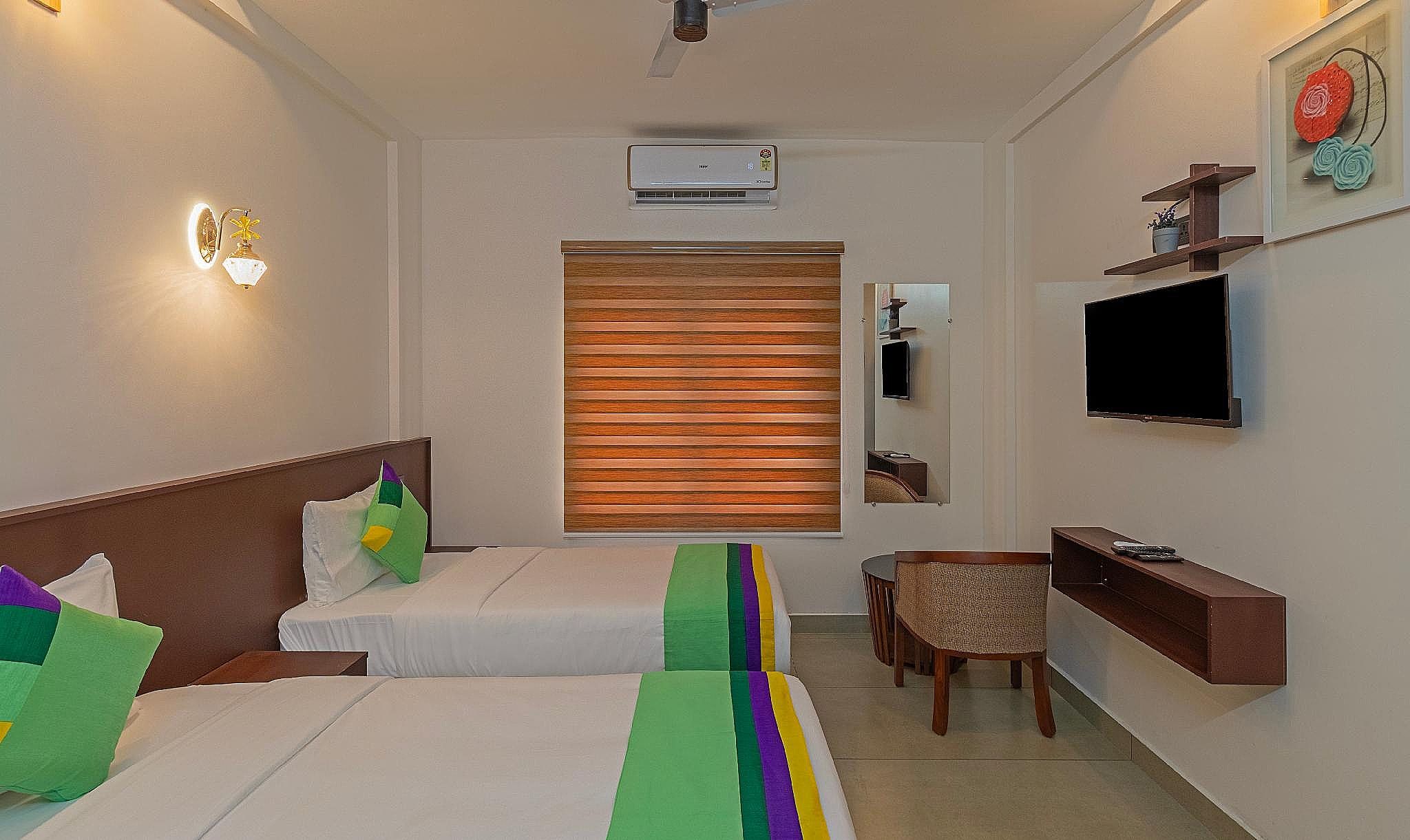 Treebo Amigos Residency Standard Double Room 2