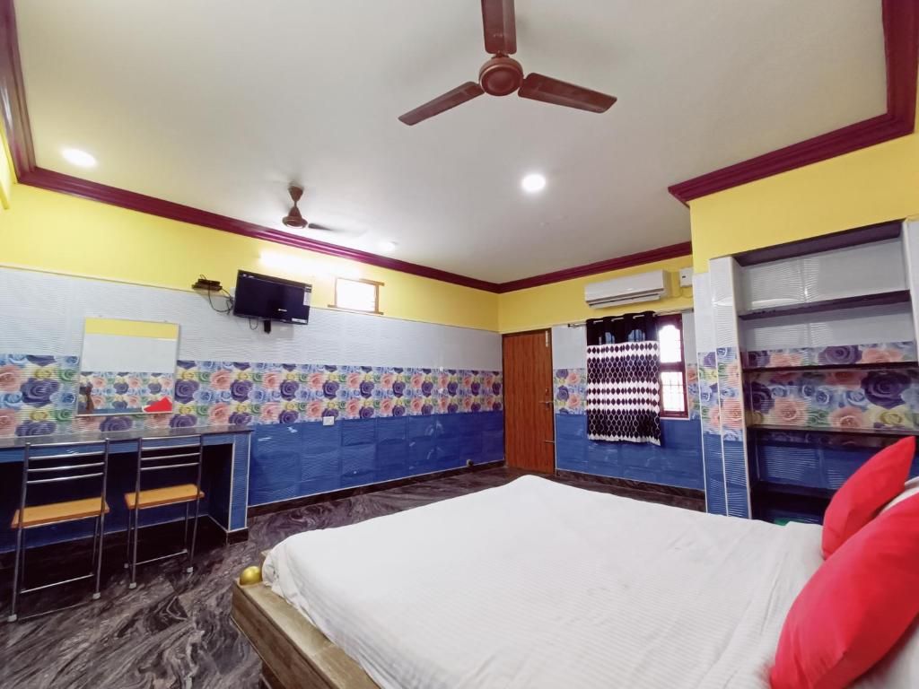 undefined SEA GATE ECR ROOMS 4