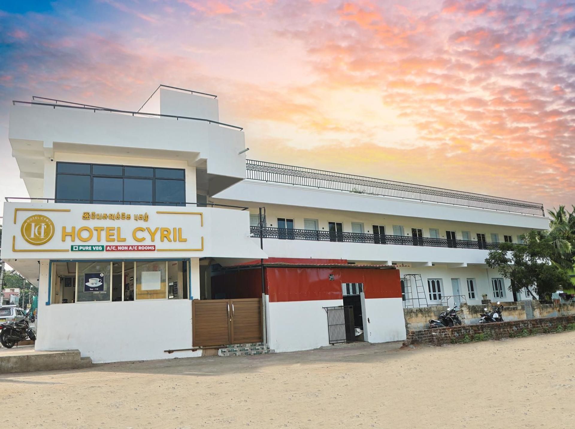 HOTEL CYRIL facilities