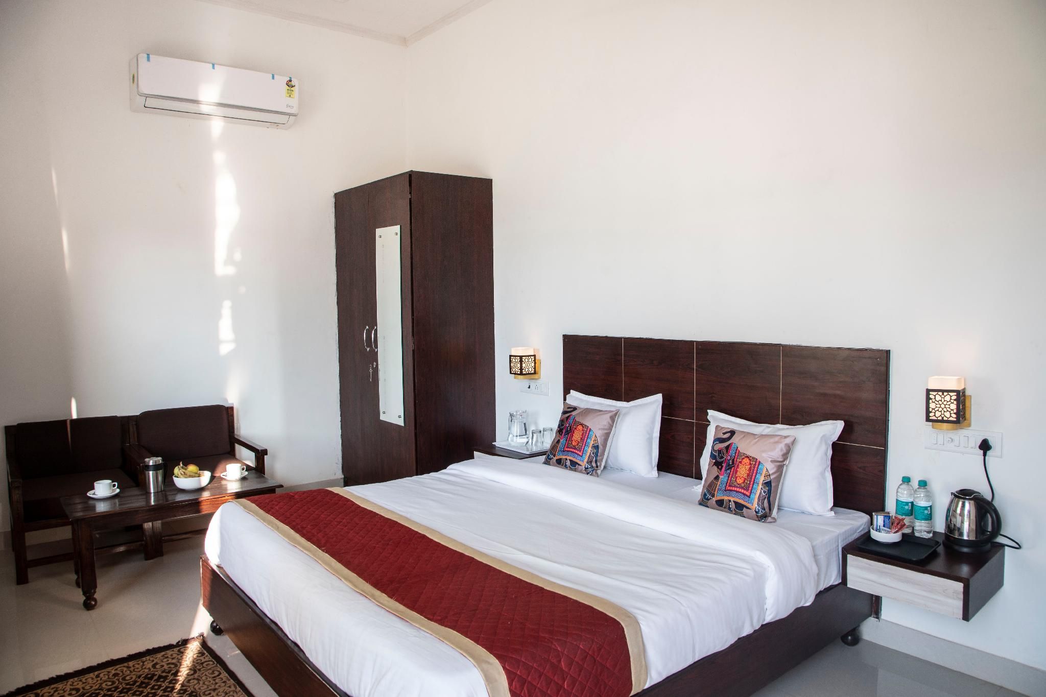 Ranthambhore Bagh Valley Standard Room 3