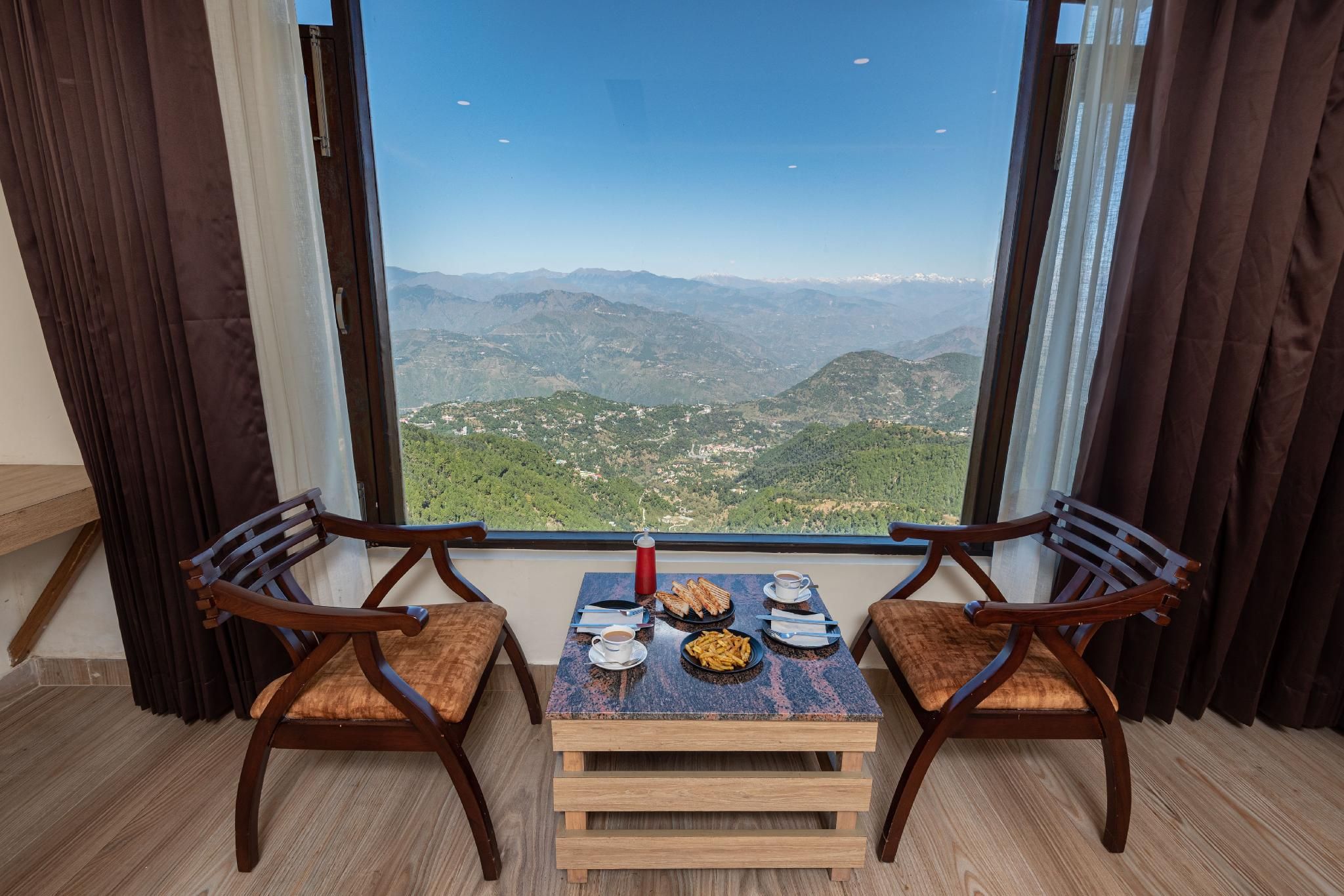 The Seasons Dalhousie - Best Valley View & Mountain View Hotel in Dalhousie Valley View Double Room 3