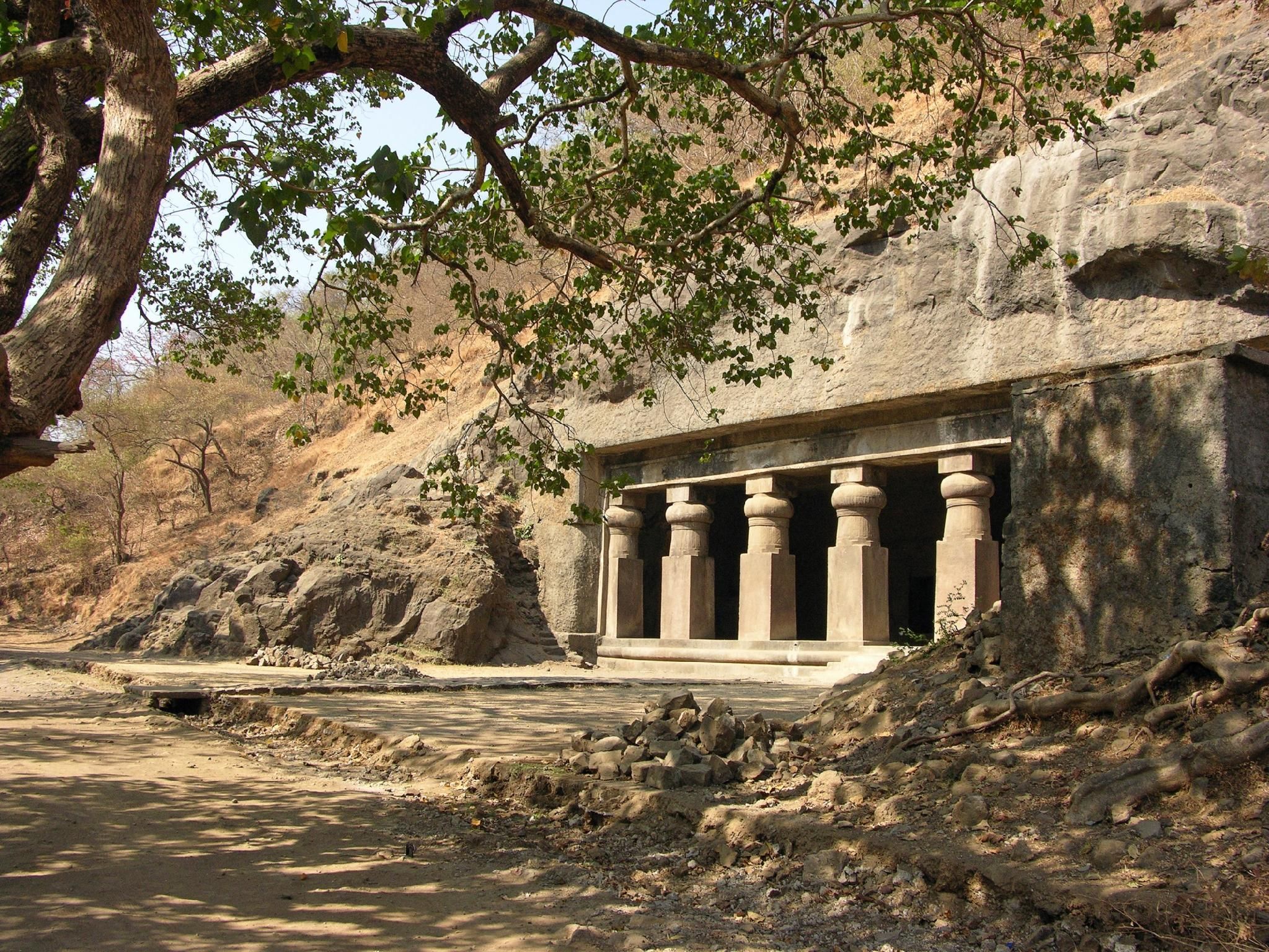 Side Image 2