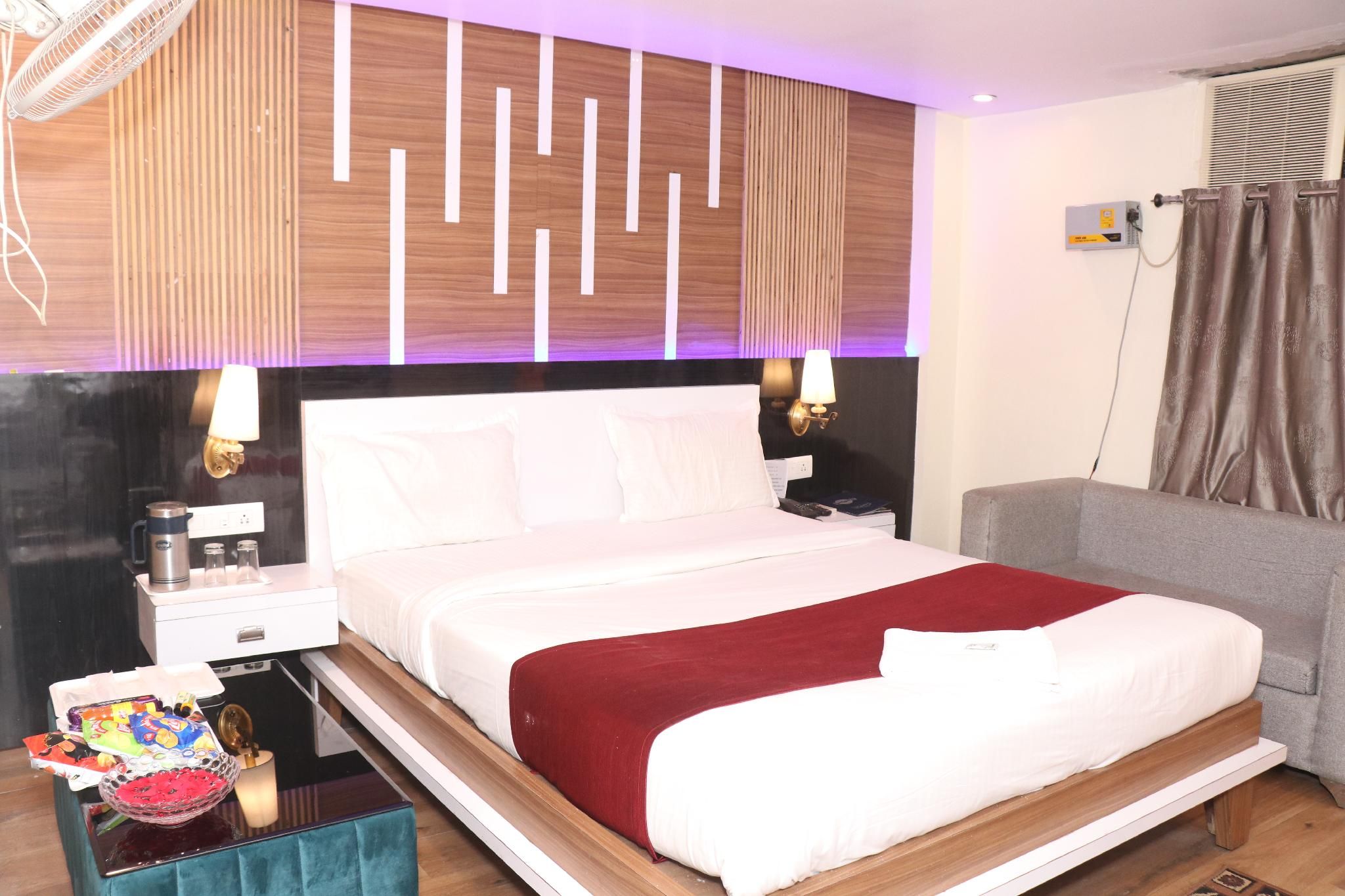 Premium Room with King Bed