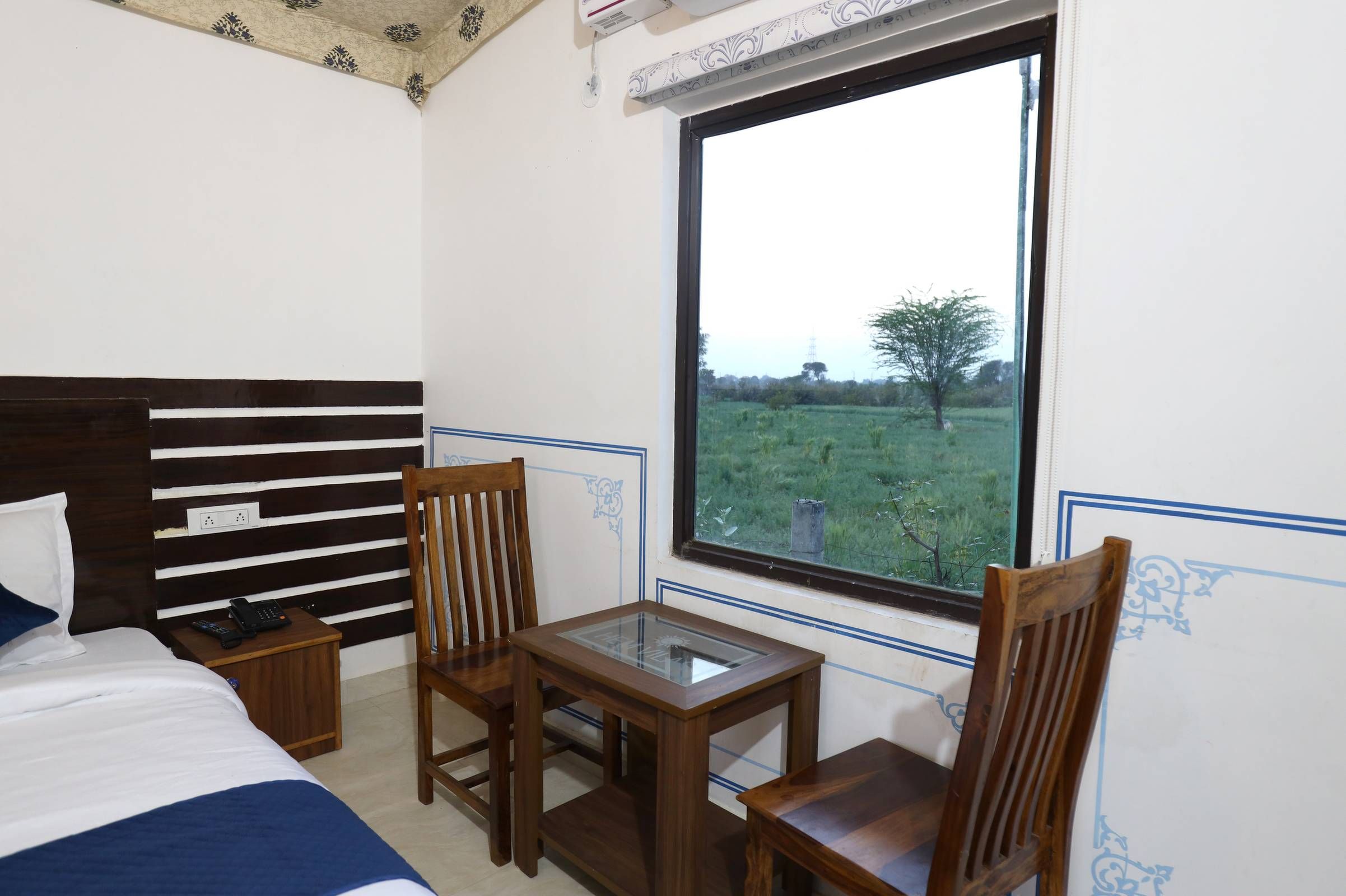 Hem Vilas Royal Bagh Cottage 5