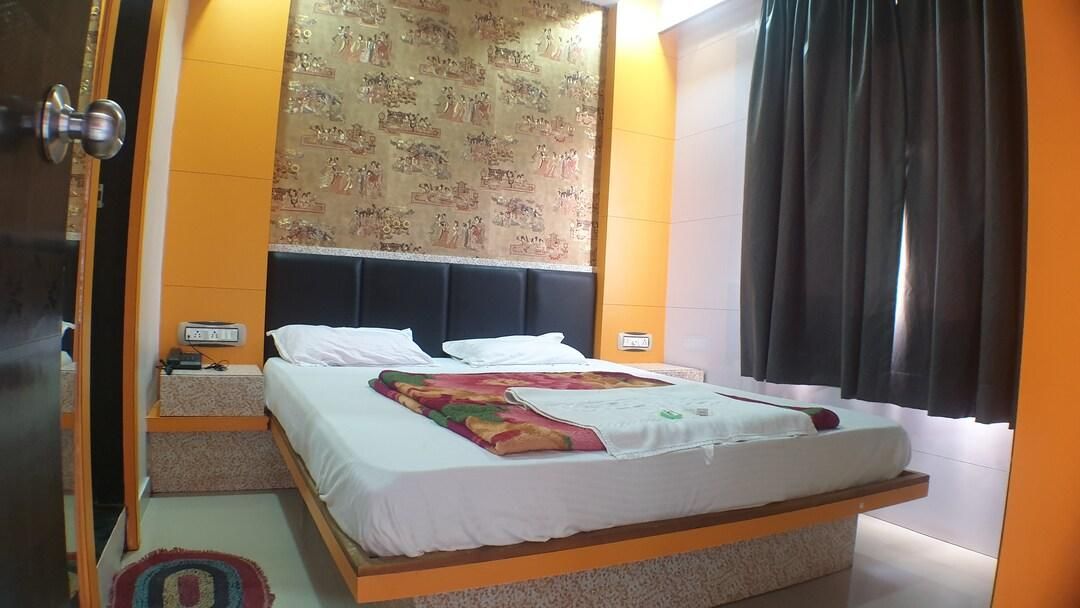 Deluxe Room.. 2