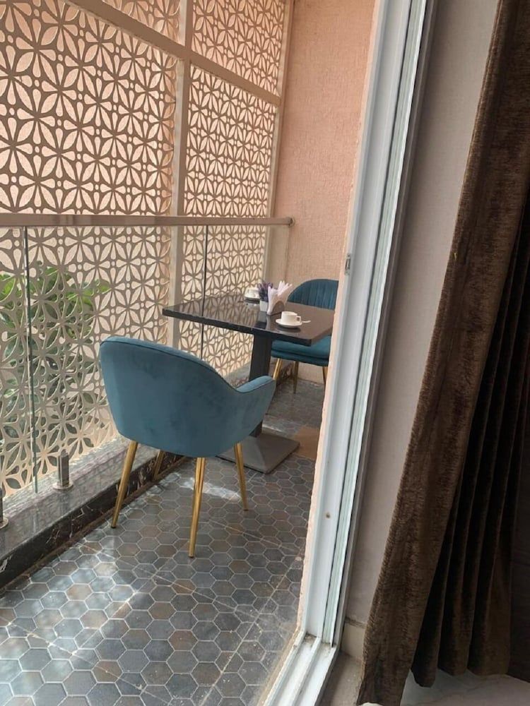 PURPLE HOTELS AND RESORTS Family Studio Suite 5