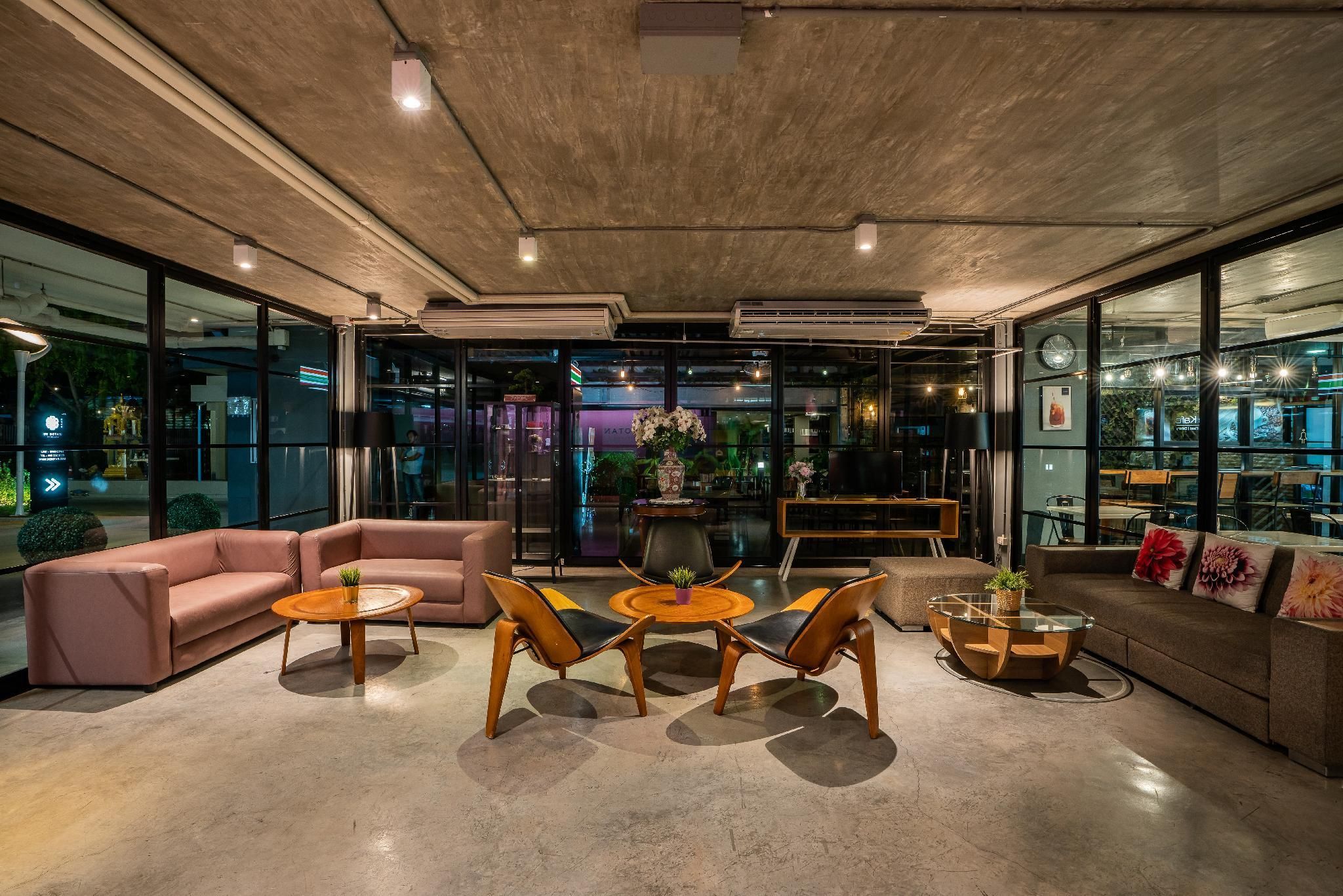 lobby