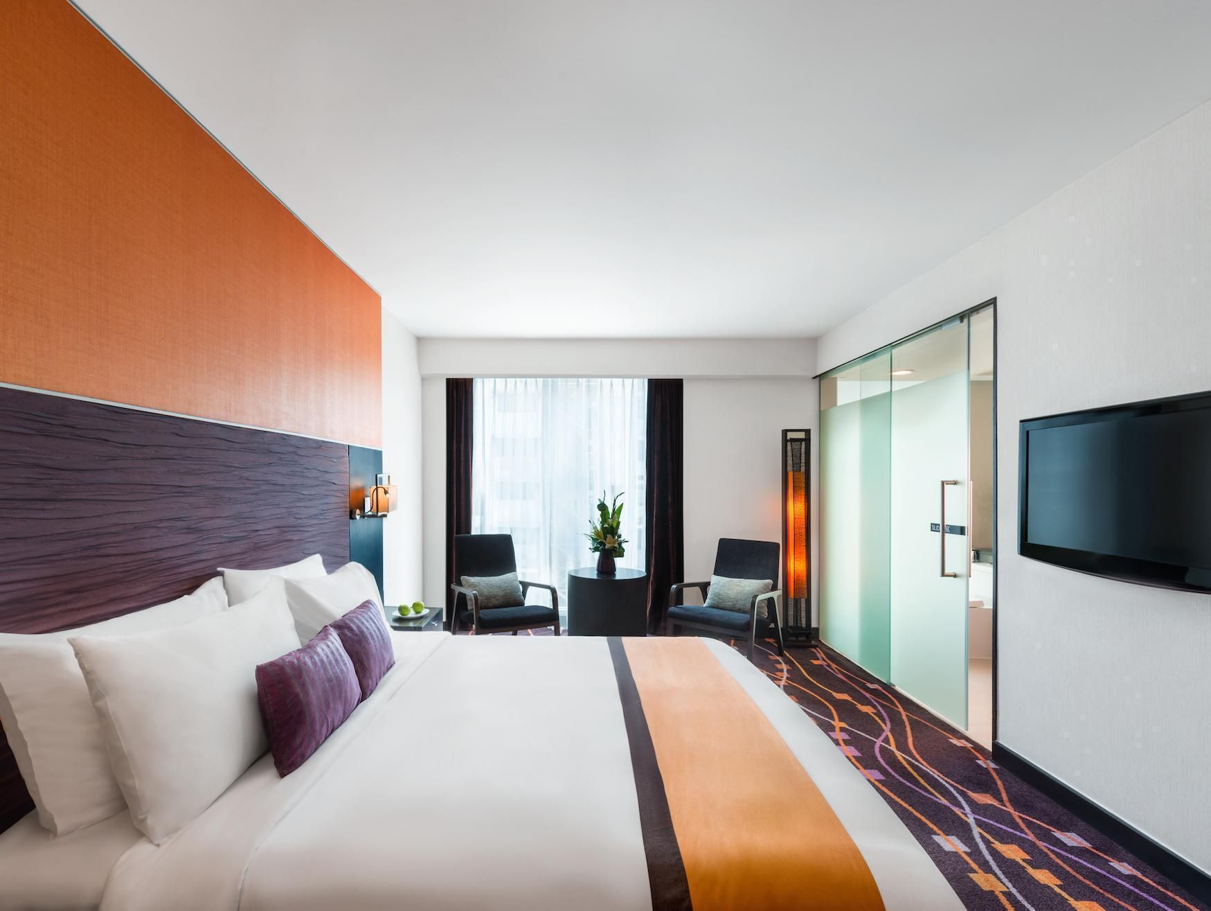 Radisson Suites Bangkok Sukhumvit