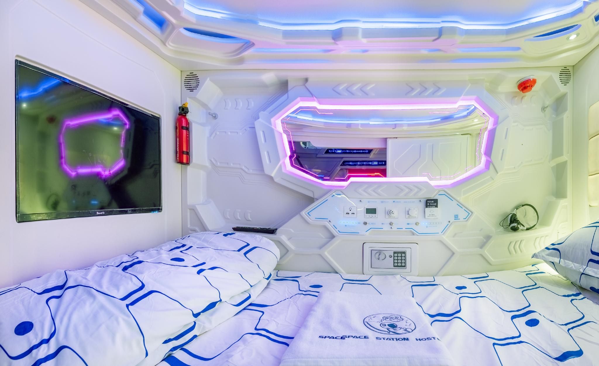 Capsule with Shared Bathroom
