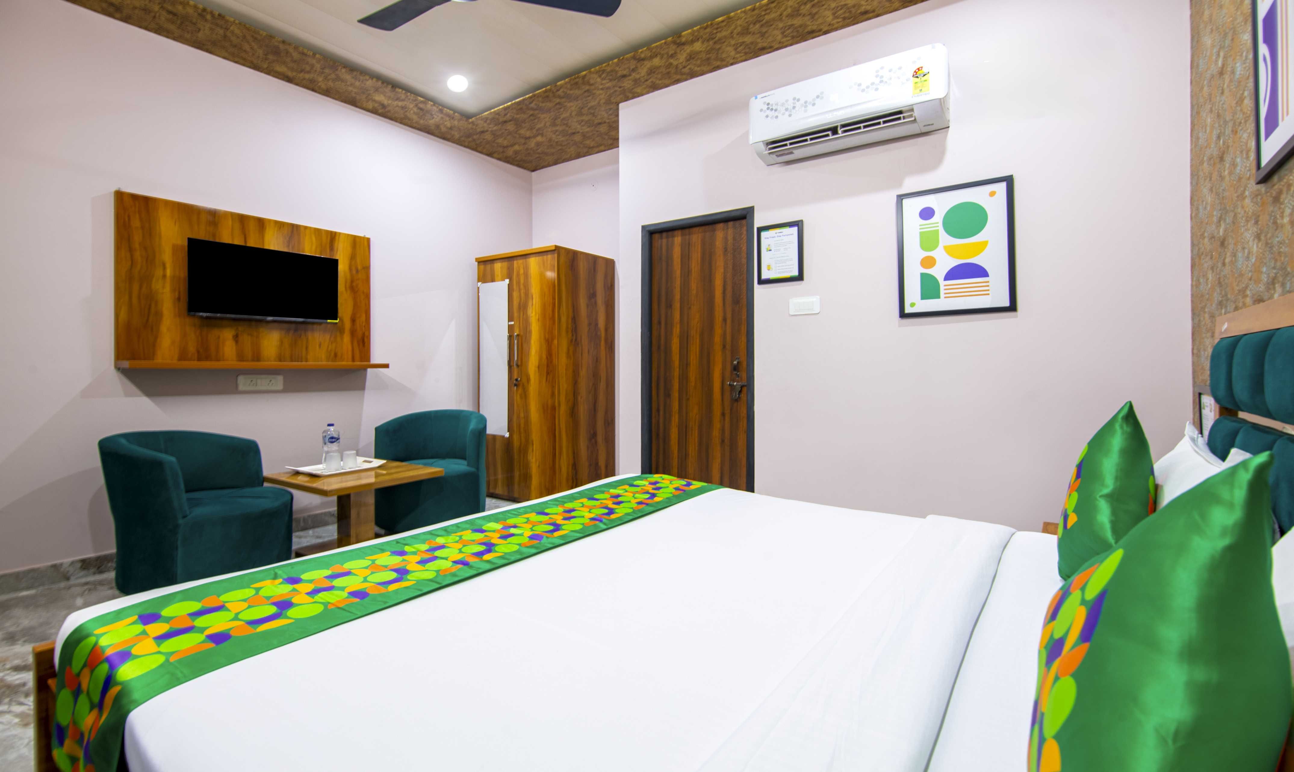 Treebo Ramayan Suites Ayodhya Deluxe Room 18