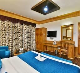 Hotel Himgiri (2 min walking from Mall Road), Manali Deluxe Room 21