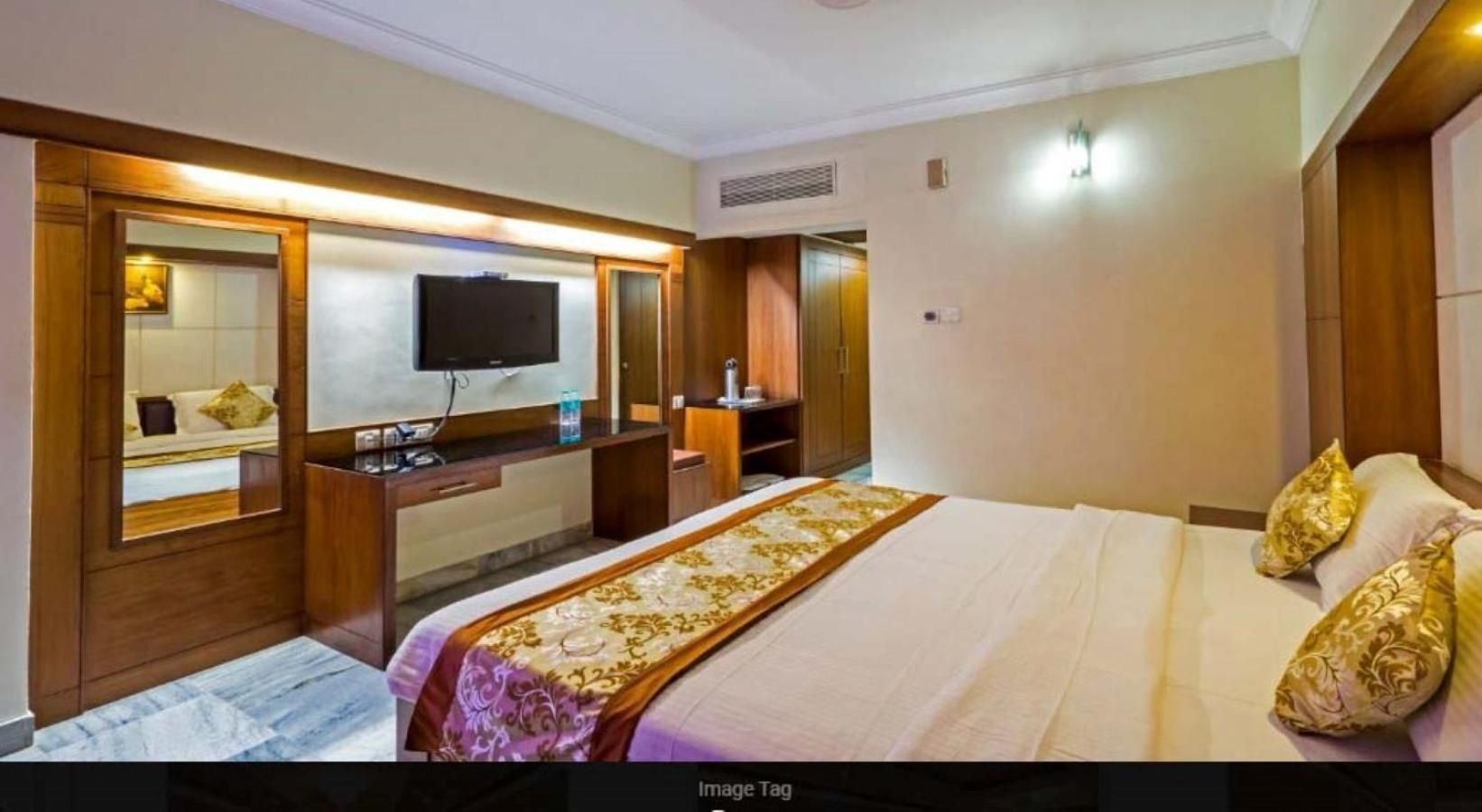 Hotel PLR Grand Executive Room 2