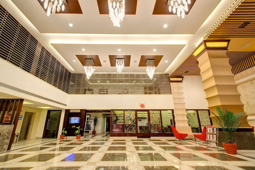 undefined Stella Hotel 5