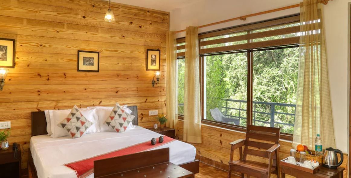 The Hermitage Kanatal Superior Deluxe Double Room 2