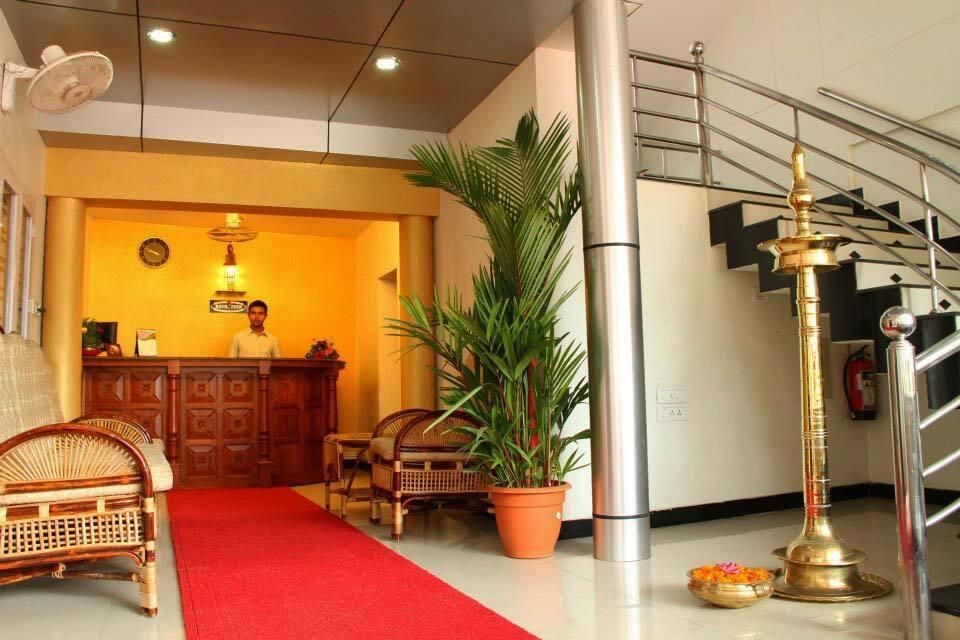 undefined Hotel Rock and Beach 7