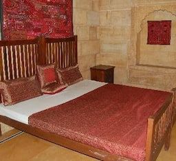 Hotel Pol Haveli Standard Double Room with Fan 8