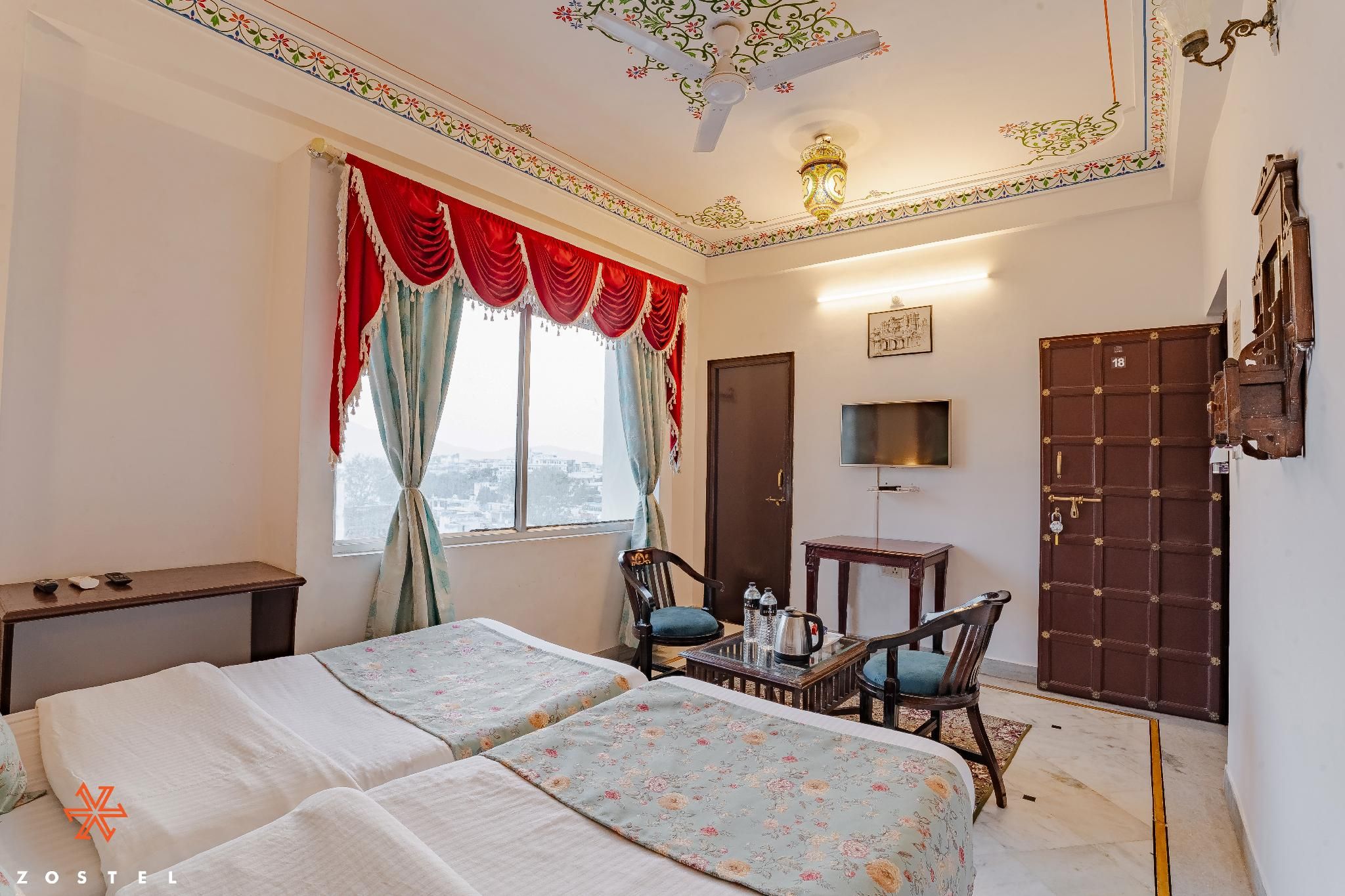 Zostel Udaipur Twin Room