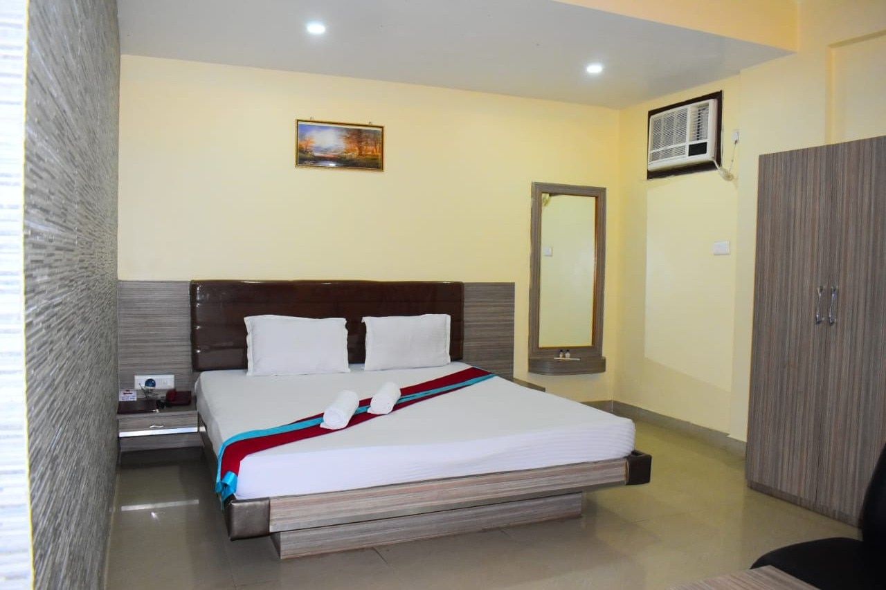 HOTEL JP RESORT Double Bed AC room