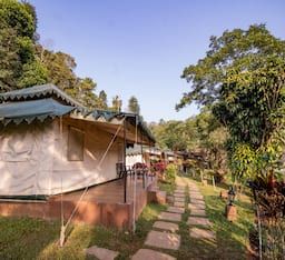 Three Hills Fully Furnished Luxury Tent Room 18