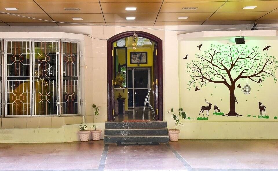 Malar Residencey entrance