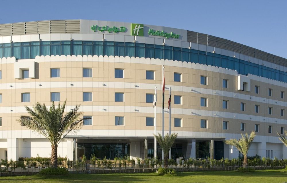 Holiday Inn Muscat Al Seeb, an IHG Hotel exterior_detail 3