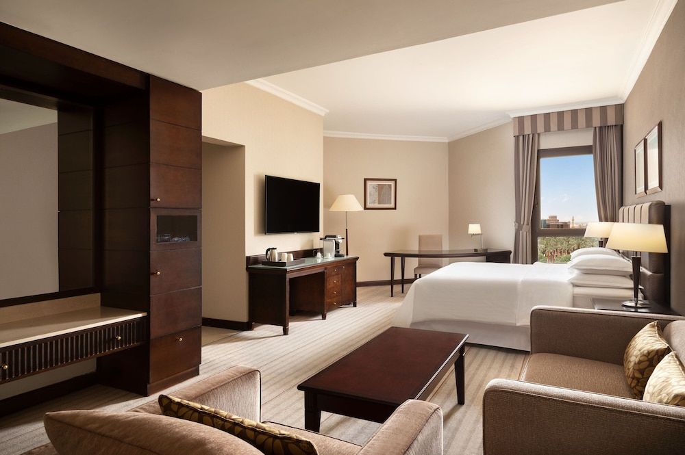 Sheraton Riyadh Hotel & Towers featured 2