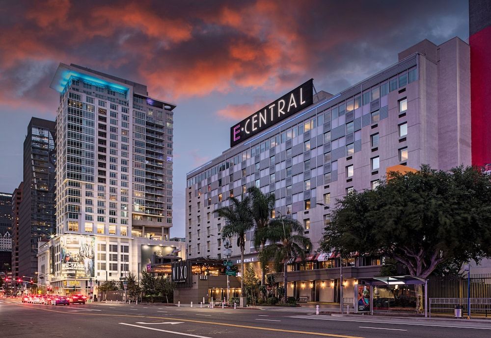 E-Central Downtown Los Angeles Hotel 4