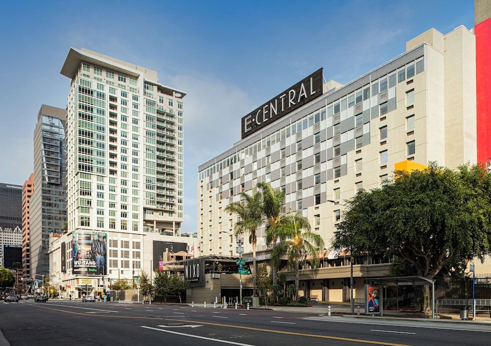 E-Central Downtown Los Angeles Hotel 2