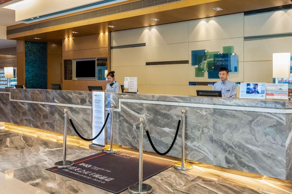 Holiday Inn Express Shanghai New Jinqiao, an IHG Hotel 3