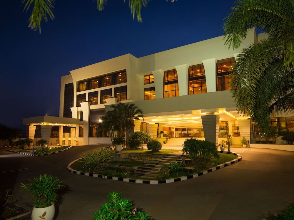 undefined Sunway Manor