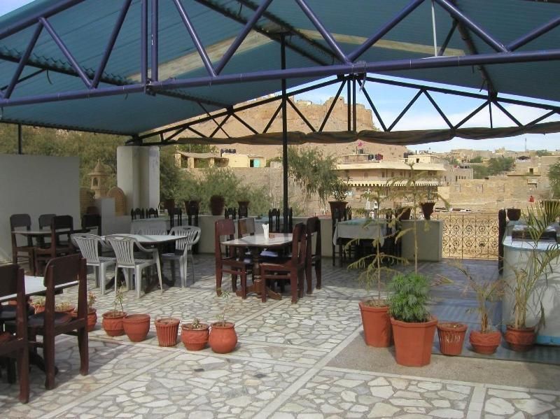 undefined Hotel Golden City 5