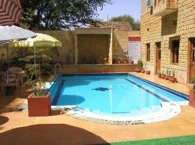 undefined Hotel Golden City 3