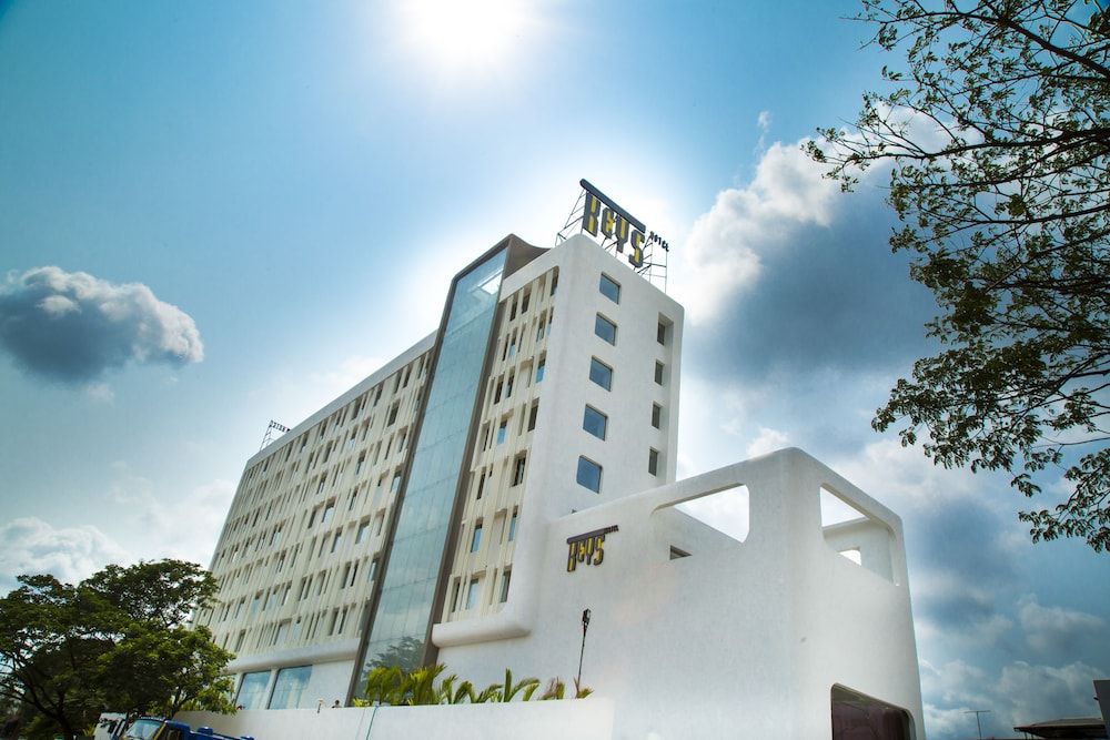 Keys Select By Lemon Tree Hotels, Kochi