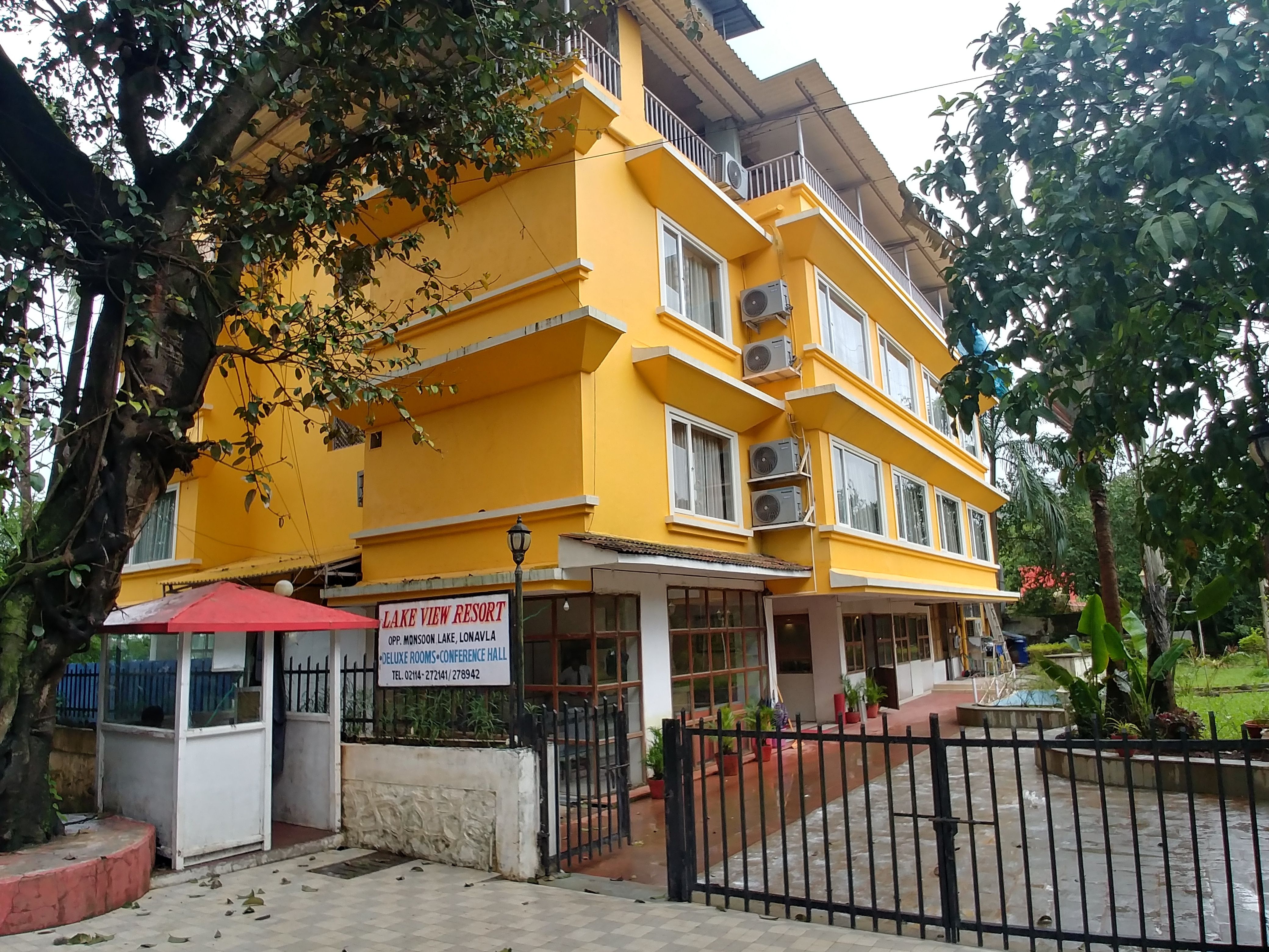 undefined Lake View Resort