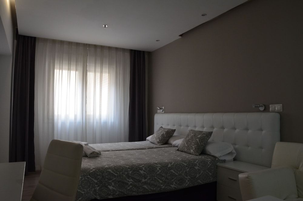 Boutique Urban Madrid Serrano Superior Double Room 11