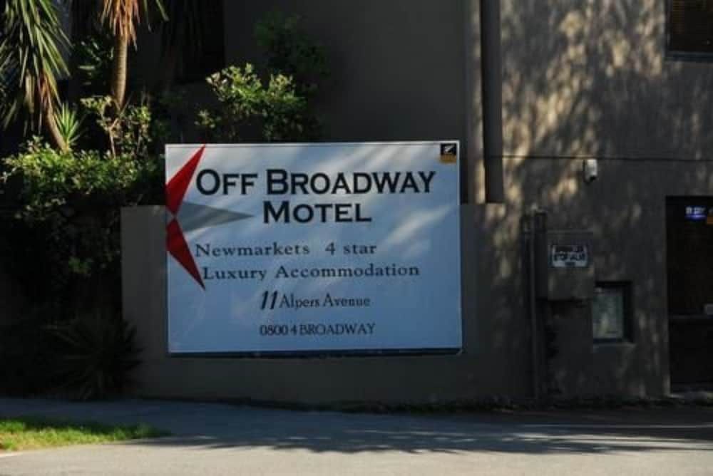 Off Broadway Motel 2