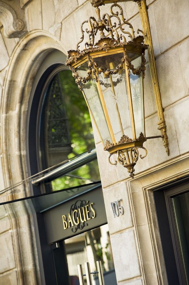 Hotel Bagues, a Small Luxury Hotels of the World exterior_detail 2