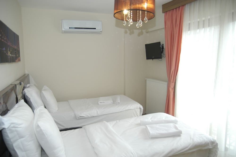 Blueway Hotel Residence room 3