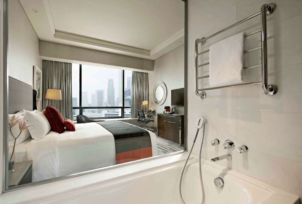 Carlton City Hotel Singapore 4