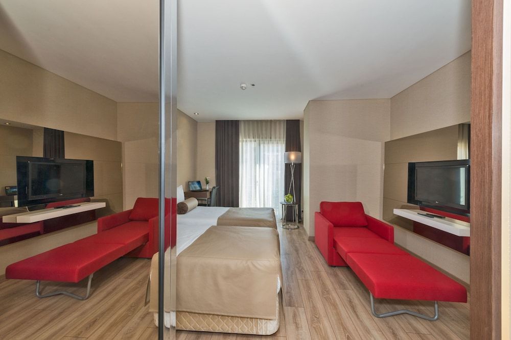 Istanbul Dora Hotel Superior Double or Twin Room, 1 Double or 2 Twin Beds, Non Smoking, Allergy Friendly 6