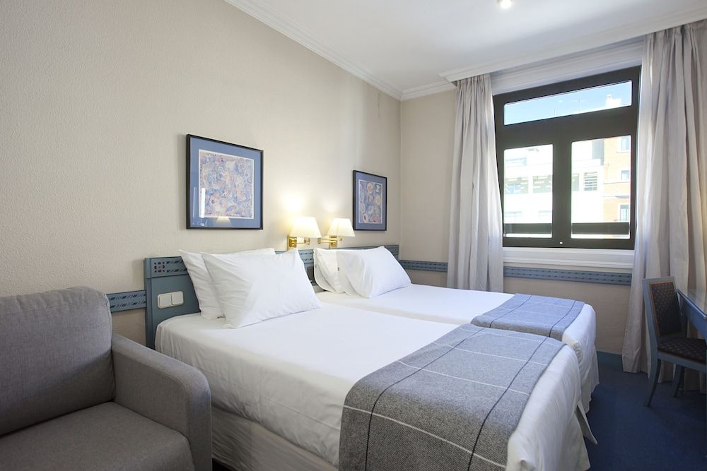 Espahotel Gran Via featured 2