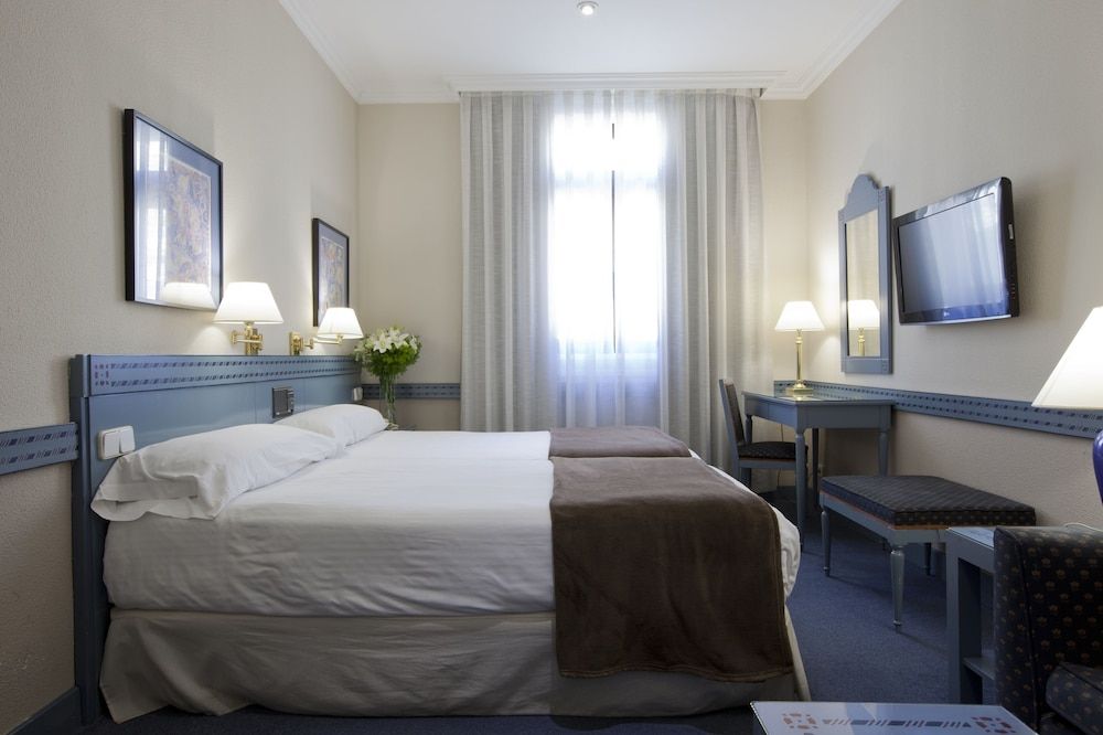 Espahotel Gran Via Studio (2 adults +1 child) 3