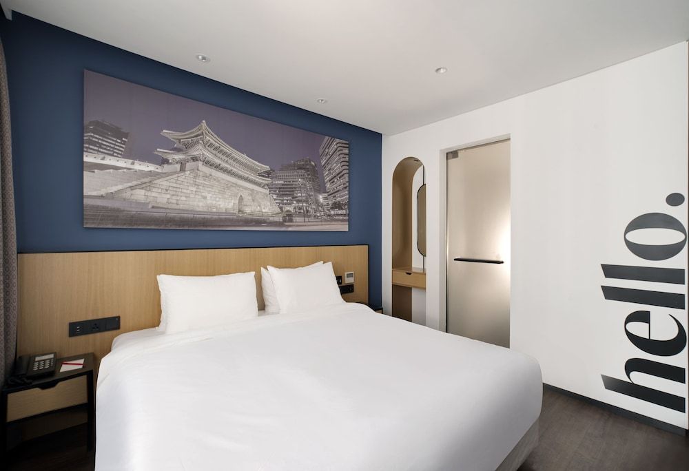 Travelodge Myeongdong City Hall Superior Queen 2