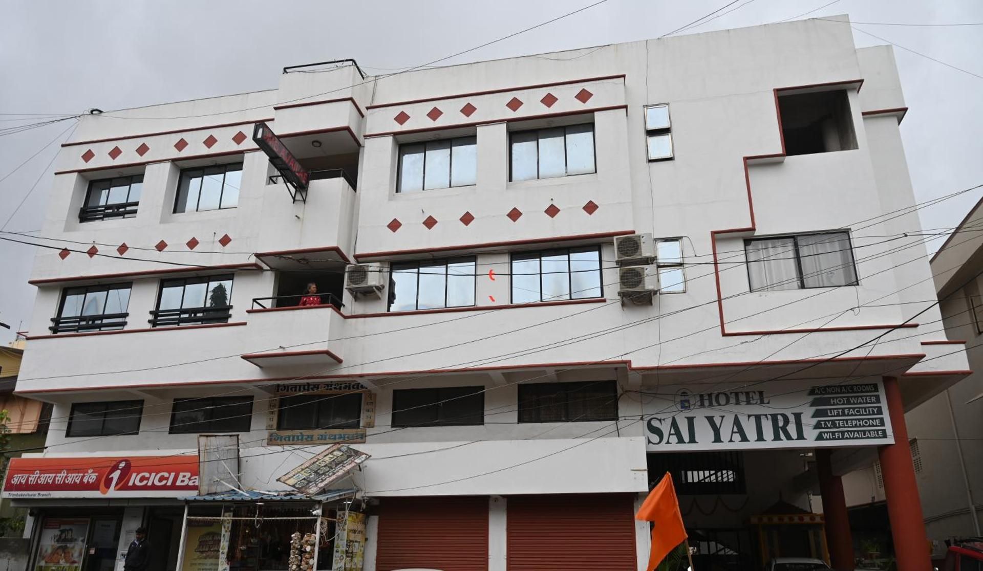 undefined Hotel Sai Yatri 9