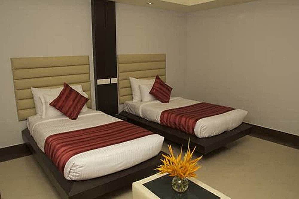 Deluxe Double or Twin Room, 1 Double Bed, Private Bathroom, City View