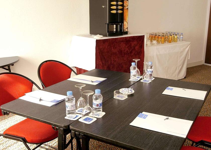  Andorra la Vella Meeting Room