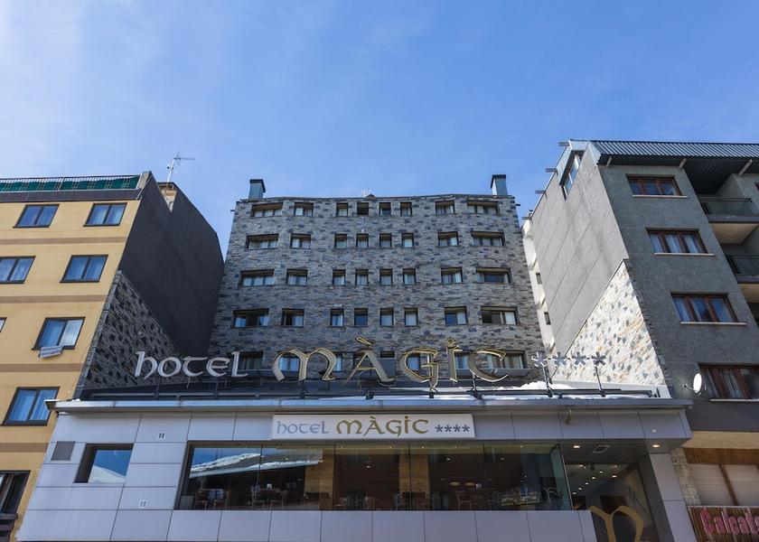 Occitanie Pas de la Casa Facade